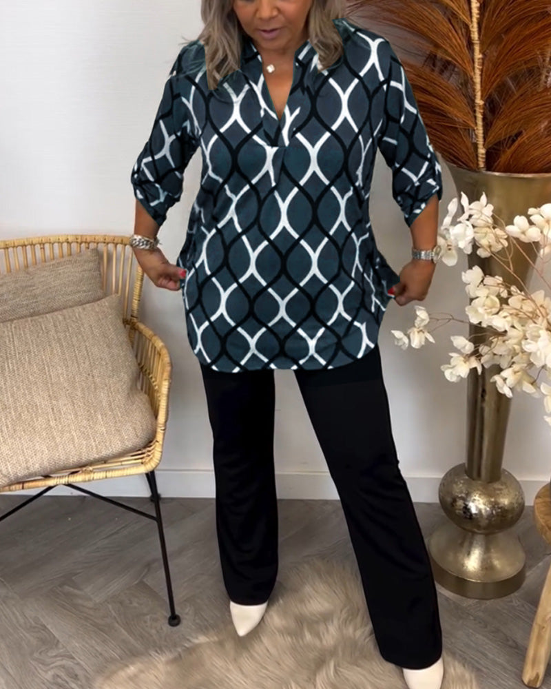 Hazel- Blouse with Graphic Print